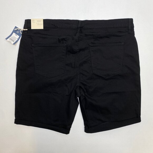 \Universal Thread Black Bermuda Shorts Roll Cuff - Picture 3 of 12